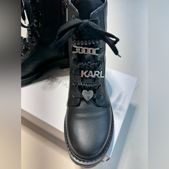 KARL LAGERFELD - Picture 8 of 10